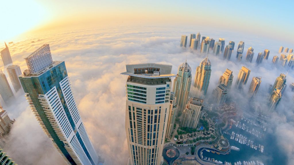 Dubai-city-view-mist-skyscrapers_1600x900